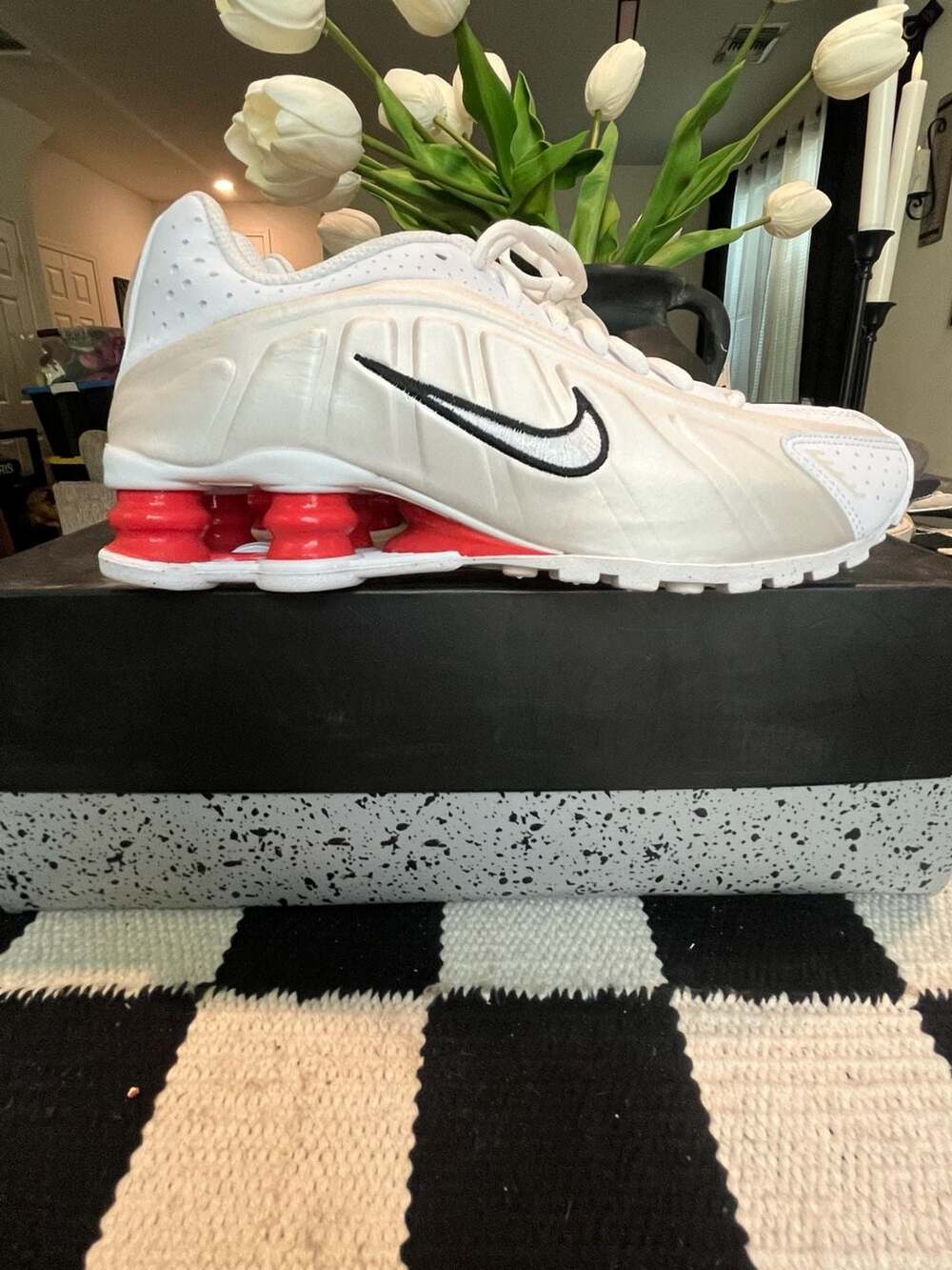 Nike Shox R4 White Phantom Picante Red Women's Sneakers AR3565-103